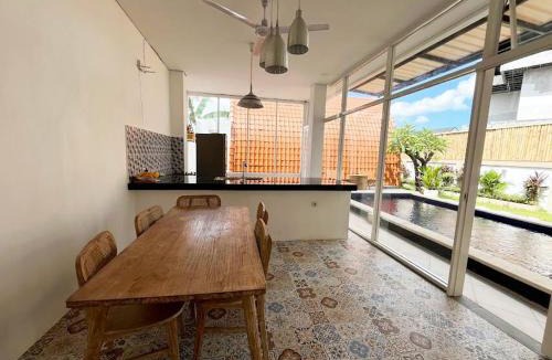 Seseh Villa | 4 BR Cozy Munggu Villa with Private Pool