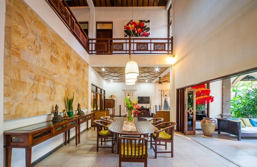 Nakula Villa | 4 BR villa borders Legian and Seminyak