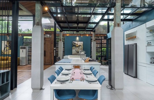 Mas Villa | 4BR Castle of Glass Villa Ubud - Nature Surrounded