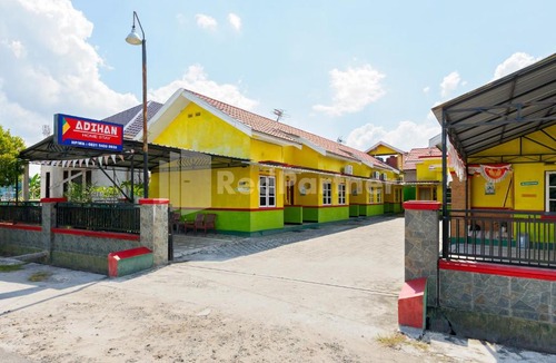 Palangkaraya Hotel | Adihan Homestay Mitra RedDoorz