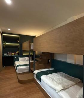 Prawirotaman House | Agung Guest House by RF