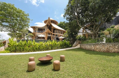 Pecatu Villa | Ahura 5BR Oceanview in Bingin Uluwatu