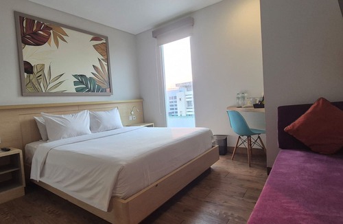 Menteng Hotel | Alltrue Lite Senen Jakarta