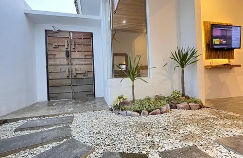 Batam Villa | Altura Hill Villas