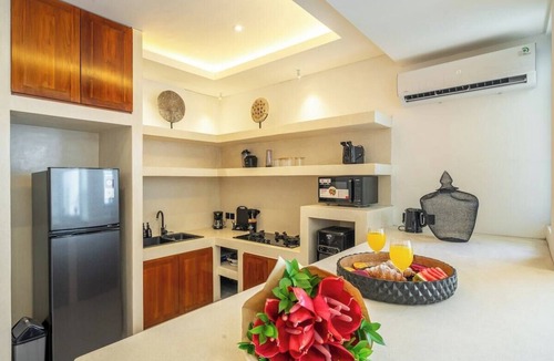 Umalas Villa | Amazing 3BR Villa in Canggu w Rooftop View+Pool