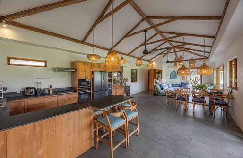 Umalas Villa | Amazing Rice-Field VIEW 3BR Villa 9px Next To Canggu