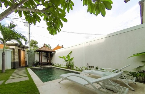 Sanur Villa | Anna Villa 2 w/ 8 mnts drive to beach