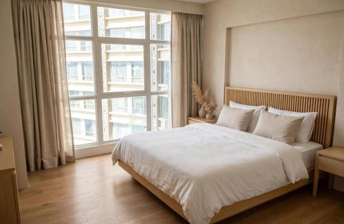 Lubuk Baja Apartment | Aston Residence Japandi Suite 3BR