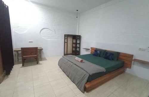 Mendoyo House | Ayolah surf House and Surfcamp