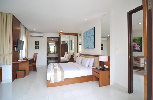 Kuta Selatan Hotel | Bali Relaxing Resort & Spa