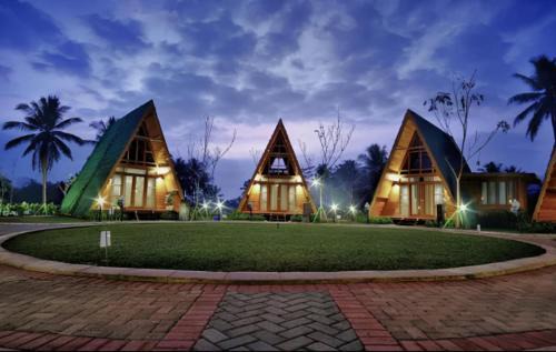 Borobudur Hotel | Balkondes Saka Pitu
