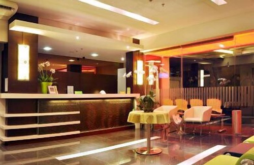 Palmerah Hotel | Bamboo Inn Hotel & Cafe