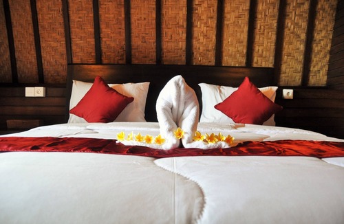 Sampalan Hotel | Bataran Garden Cottage