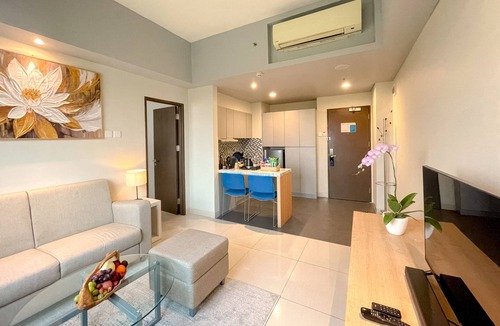 Karawang Hotel | BATIQA Hotel & Apartments Karawang