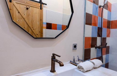 Bogor Tengah Hotel | BELVA huis