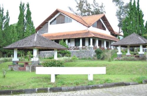 Cipanas Hotel | Berlian Resort Cipanas