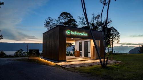 Ambarita Resort | Bobocabin Patra, Parapat