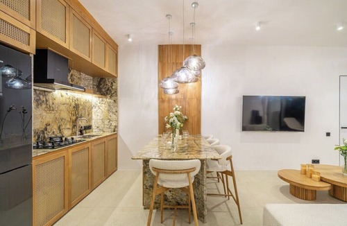 Bukit Villa | Brand New Chic 2BR Villa, Beach Access, South Kuta