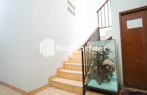 Old Jakarta Hotel | Bright Residence near ITC Mangga Dua Mitra RedDoorz