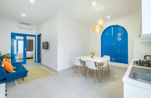 Seminyak Apartment | Casa Posa Grand: 6BR Private Villa in Seminyak