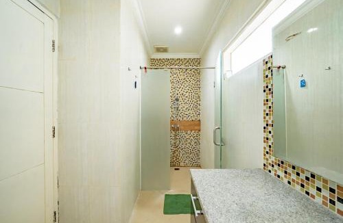 Kartika Plaza Villa | Casa Raya 4BR Villa in Kuta