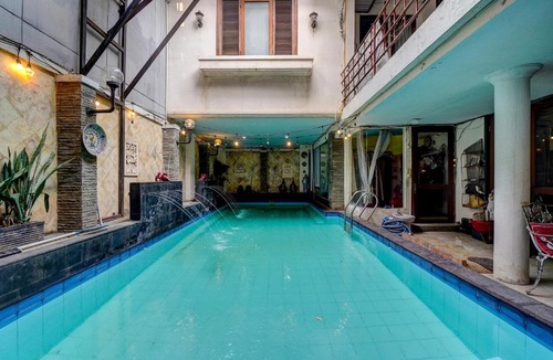Cipete Utara Hotel | Cassa Dharmawangsa By ARBA