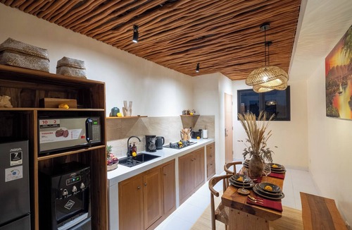 Padonan House | Charming 2-bedroom house in wonderful Bali 15 mins to the beach