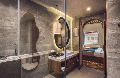 Sambahan Resort | Charming 2BR Retreat with Jacuzzi in Nature