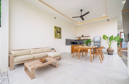 Umalas Villa | Chic 2BR Canggu Hideaway w Spacious Pool & Patio