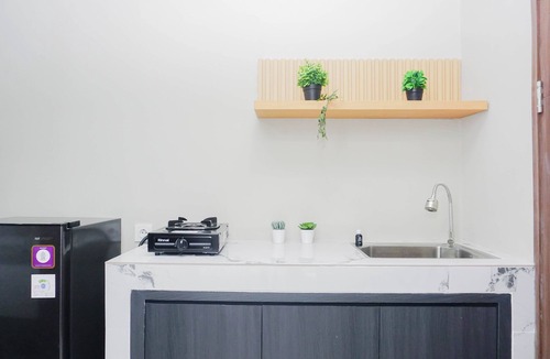 Kedungmanggu Apartment | Chic Studio Apartment At Royal Sentul Park