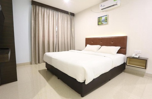 Lubuk Baja Hotel | City Central Hotel