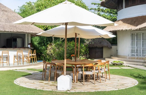 Pecatu Villa | Cliffside Sea Views Sunset Pool For Groups