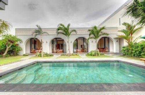 Beraban Villa | Close to Beach Paddy View 6BR Villa with Billiard
