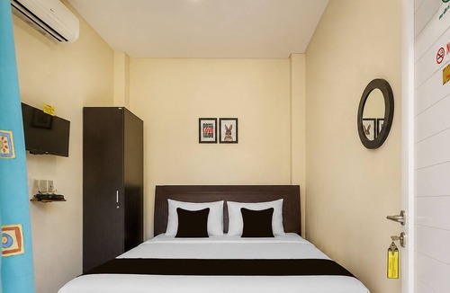 Sukaraja Hotel | Collection O near Club Golf Bogor Raya
