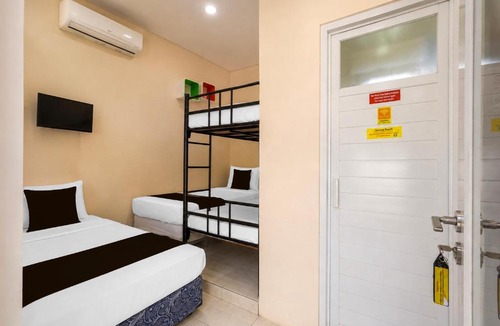 Sukaraja Hotel | Collection O near Club Golf Bogor Raya formerly Homestay Helinium Syariah