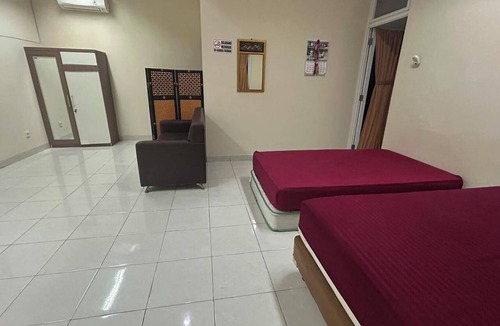 Bendungan Hilir Hotel | Collection O near Taman Semanggi