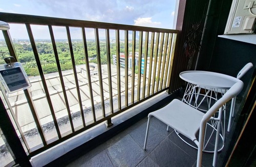 Serpong Apartment | Comfortable Classic Beige 1Br At Apartment The Ayoma