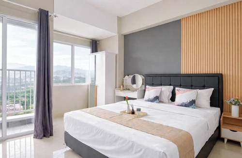 Kedungmanggu Apartment | Comfortable Living Studio At Apartment Lrt City Sentul - Royal Sentul Park