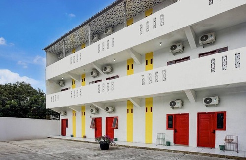 Medan House | Comfortable Standard DBL Near Ring Road City Walks