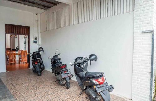 Berawa Villa | Cosy PRIVATE 3 BEDROOM vacation villa (5 mins to FINNS BEACH)
