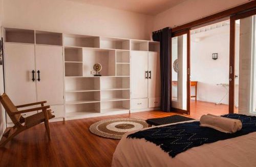 Berawa Villa | Cosy PRIVATE 3 BEDROOM vacation villa (5 mins to FINNS BEACH)