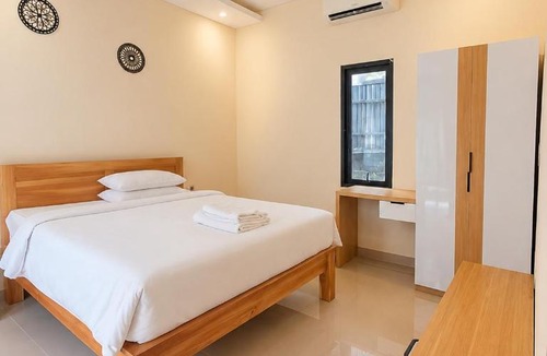 Sanur House | Cozy Poolside Room Near Sanur Beach - NVB