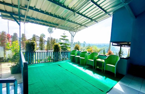 Pangalengan Villa | Cozzy Villa Azmi
