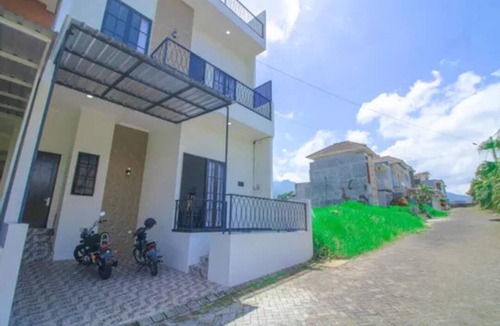 Oro Oro Ombo Villa | Cozzy Villa Azzalea