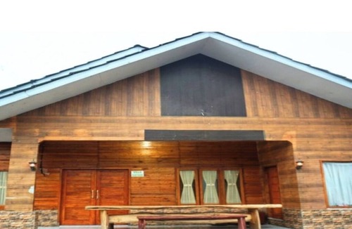 Pangalengan Villa | Cozzy Villa Satria Carita Alam
