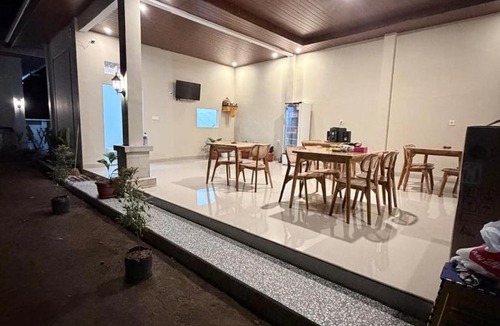 Pemenang Hotel | D'Puri Living Room
