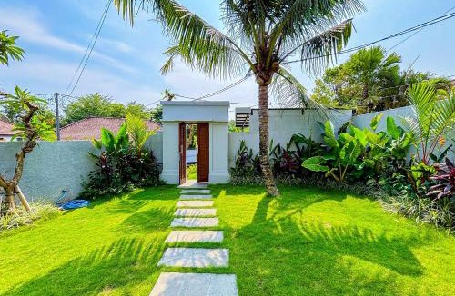 Beraban Villa | Dajan Dukuh Villa - 2 Bedroom Villa with Minimum Stay 2 Night