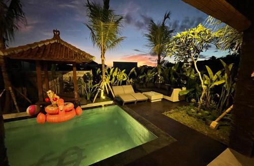Tumbak Bayuh Villa | Danniel Luxury Villa Pererenan