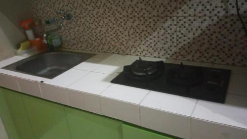 Depok Apartment | Dave Apartemen By Devi