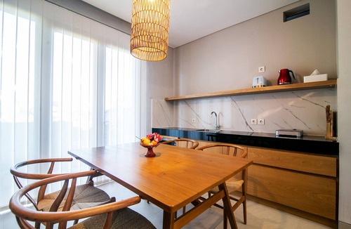 Kediri Villa | de CALAMUS·Stunning 2 BR villa & gorgeous sunset